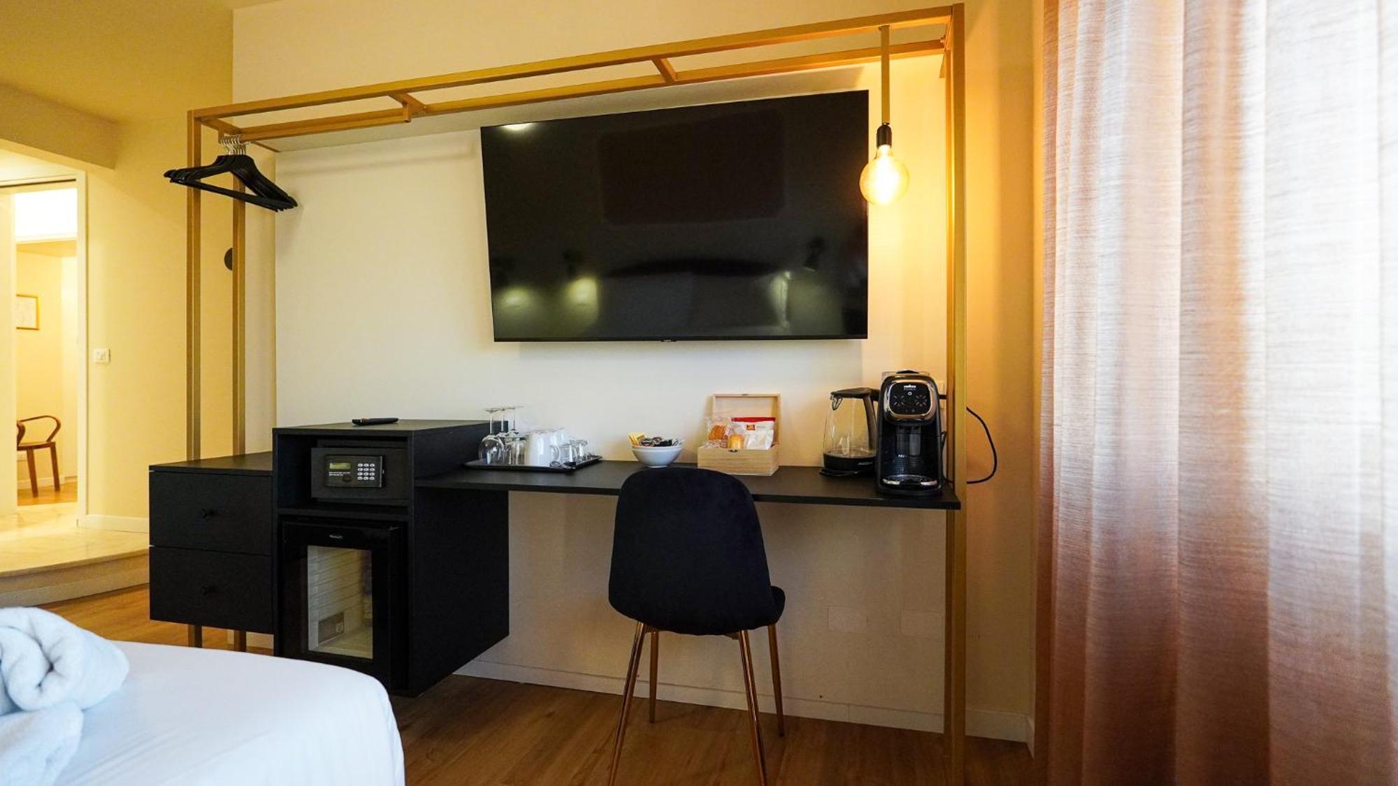 Suites 51 Rom Exteriör bild